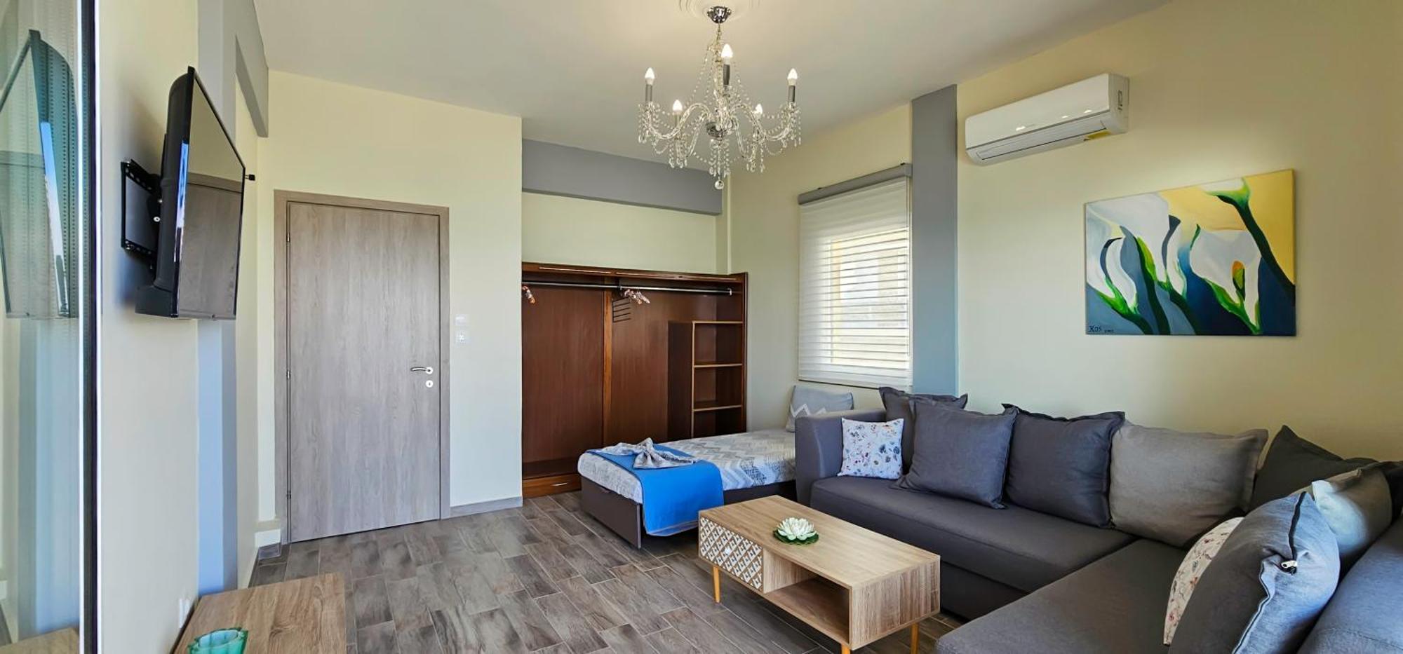 Hara Apartment In Front Of The Beach Paralía Екстериор снимка